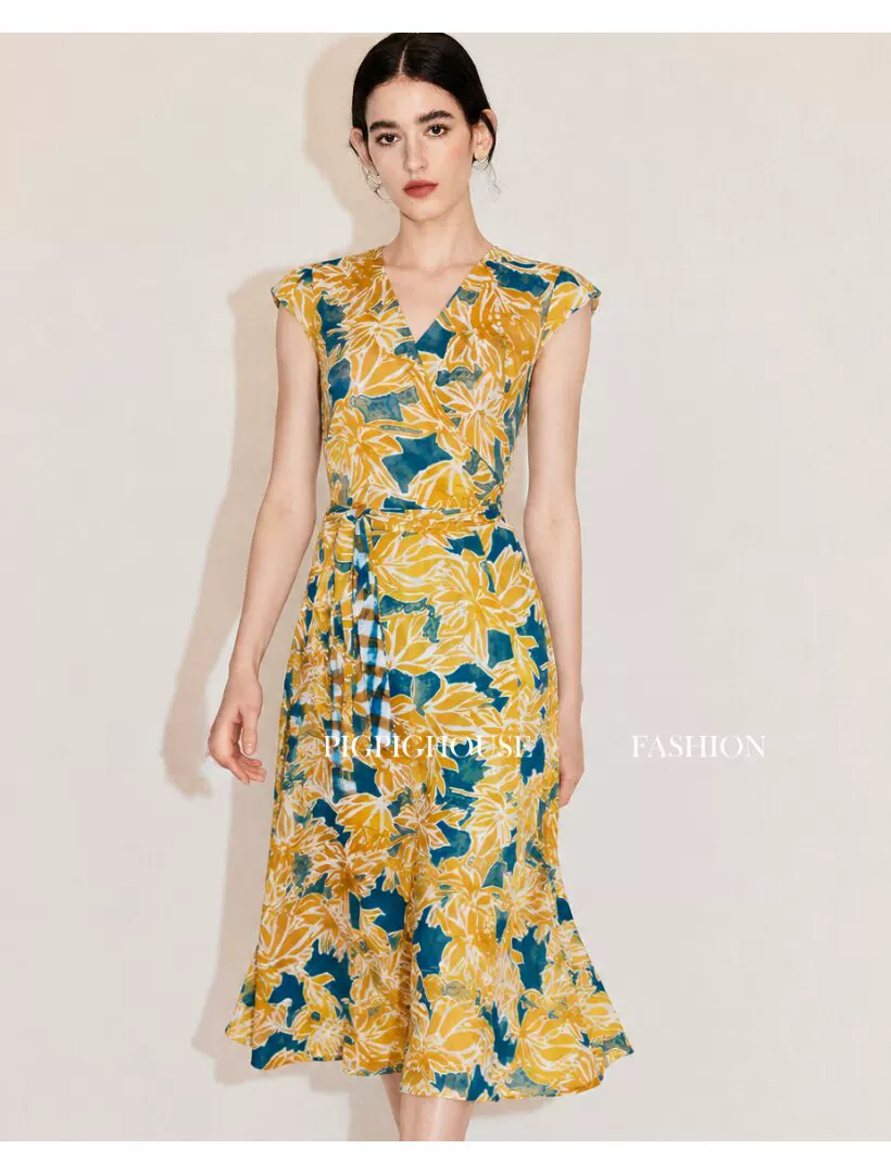 DVF Fall 2026 Printed Mesh V-Neck Wrap Dress - detail 7