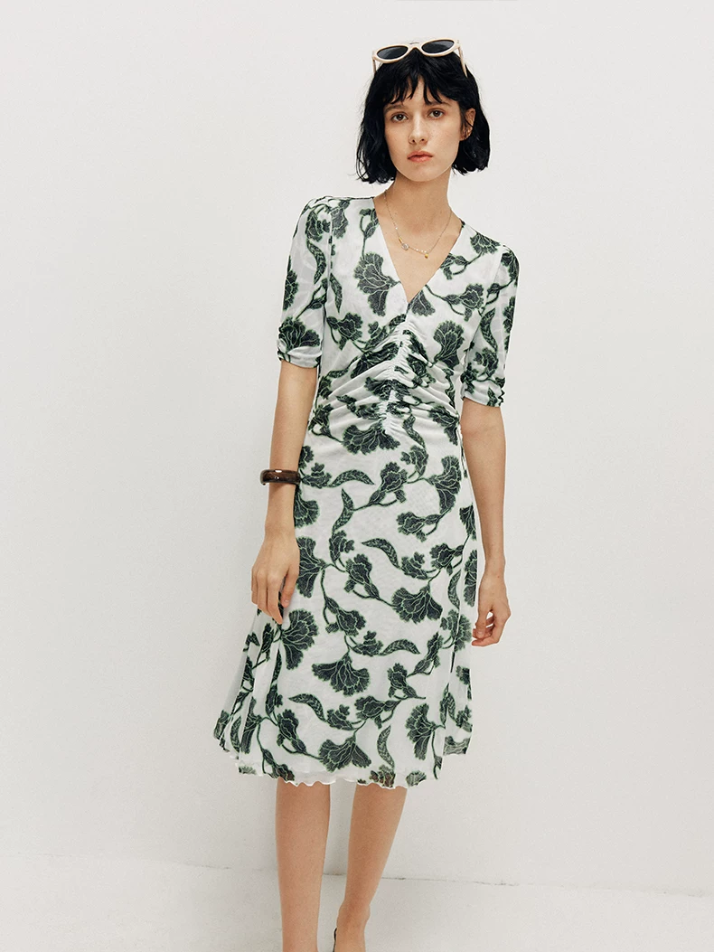 DVF Floral-Print Stretch-Mesh V-Neck Tea Dress - detail 6