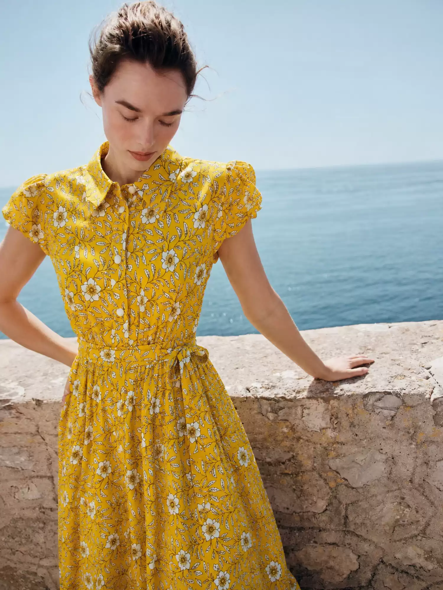 DVF Fall 2026 Yellow Floral Puff-Sleeve Tea Dress - photo 4