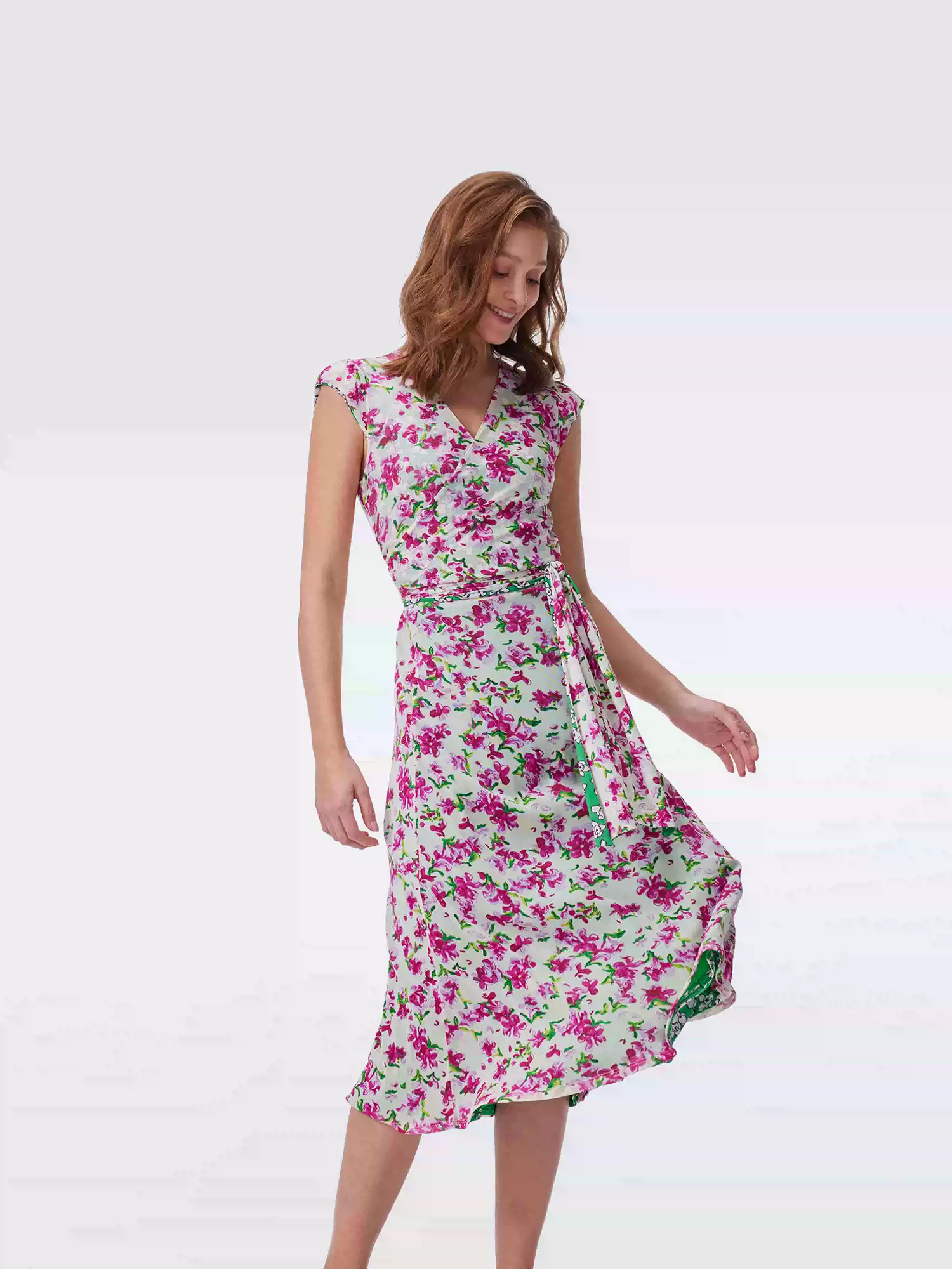 DVF Fall 2026 Reversible Floral Mesh Wrap Dress - photo 4